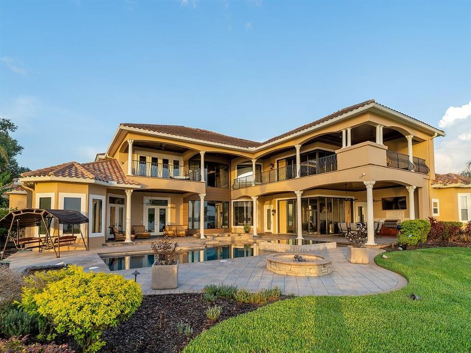 For Sale: $3,400,000 (5 beds, 5 baths, 7098 Square Feet)