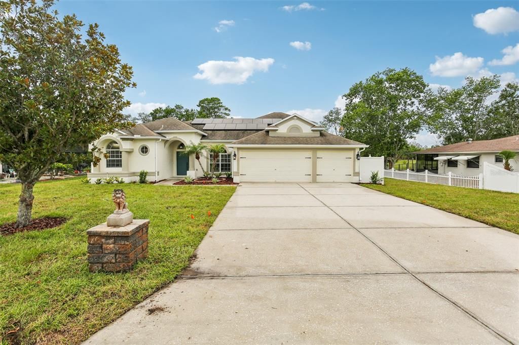 Recently Sold: $495,000 (4 beds, 4 baths, 3015 Square Feet)