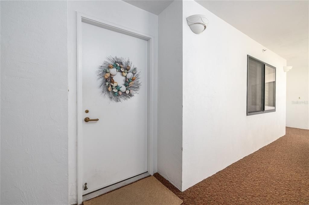 Active With Contract: $525,000 (2 beds, 2 baths, 1380 Square Feet)