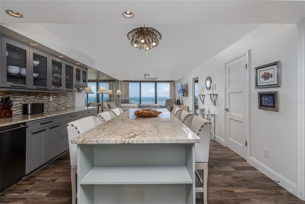 Active With Contract: $525,000 (2 beds, 2 baths, 1380 Square Feet)