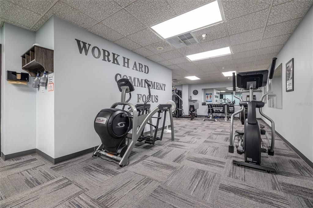 Active With Contract: $525,000 (2 beds, 2 baths, 1380 Square Feet)