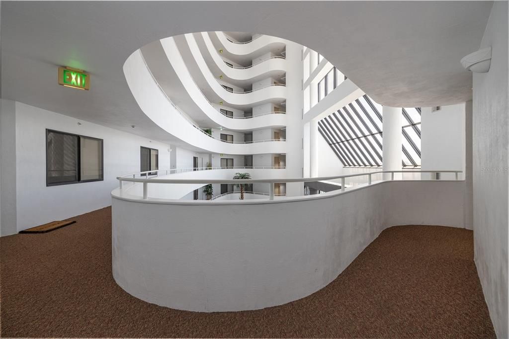 Active With Contract: $525,000 (2 beds, 2 baths, 1380 Square Feet)