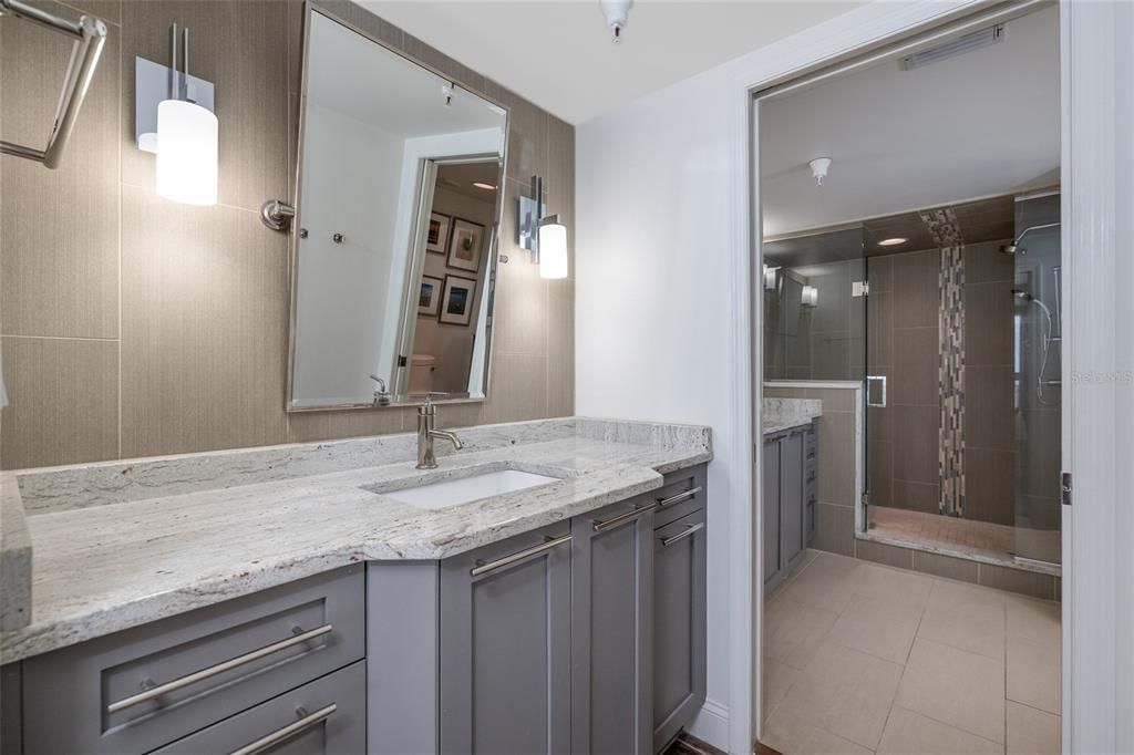 Active With Contract: $525,000 (2 beds, 2 baths, 1380 Square Feet)