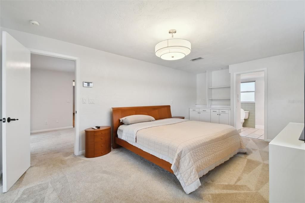 For Sale: $1,150,000 (4 beds, 2 baths, 2338 Square Feet)