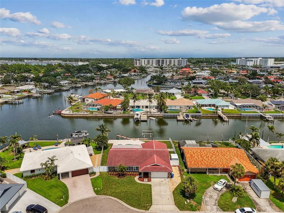 For Sale: $1,150,000 (4 beds, 2 baths, 2338 Square Feet)