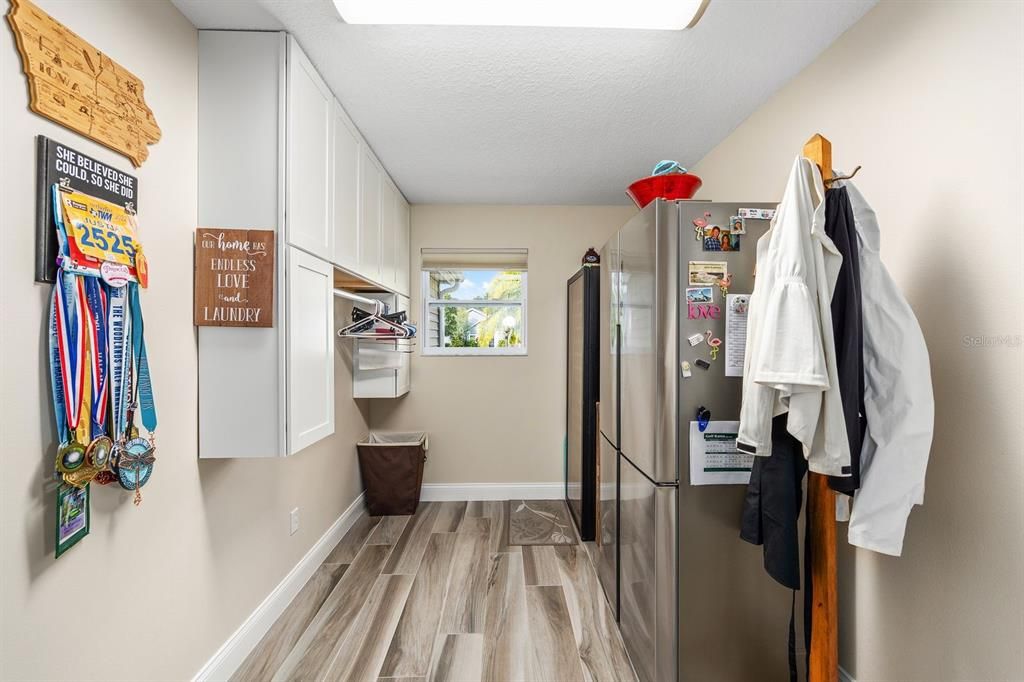 На продажу: $809,900 (3 спален, 2 ванн, 2082 Квадратных фут)