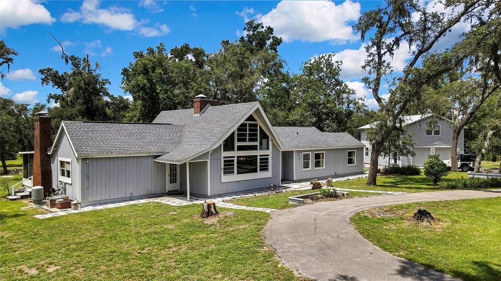 На продажу: $1,350,000 (3 спален, 2 ванн, 2393 Квадратных фут)