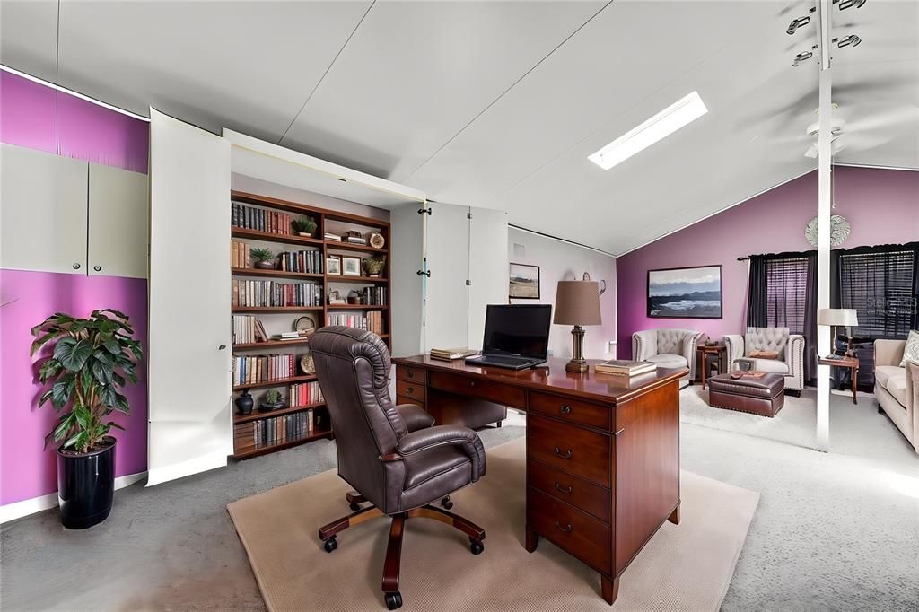 На продажу: $1,350,000 (3 спален, 2 ванн, 2393 Квадратных фут)