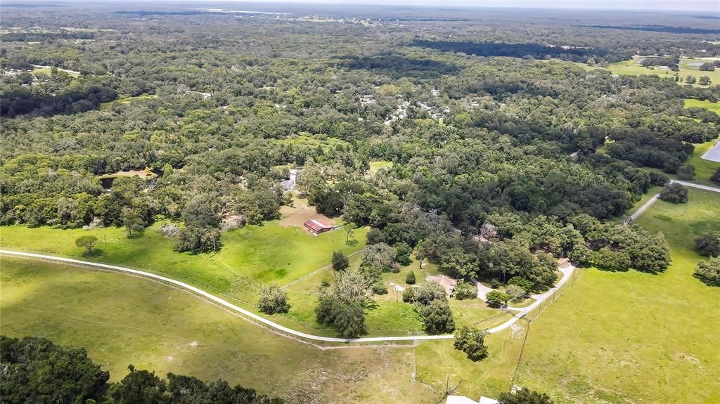 На продажу: $1,350,000 (3 спален, 2 ванн, 2393 Квадратных фут)