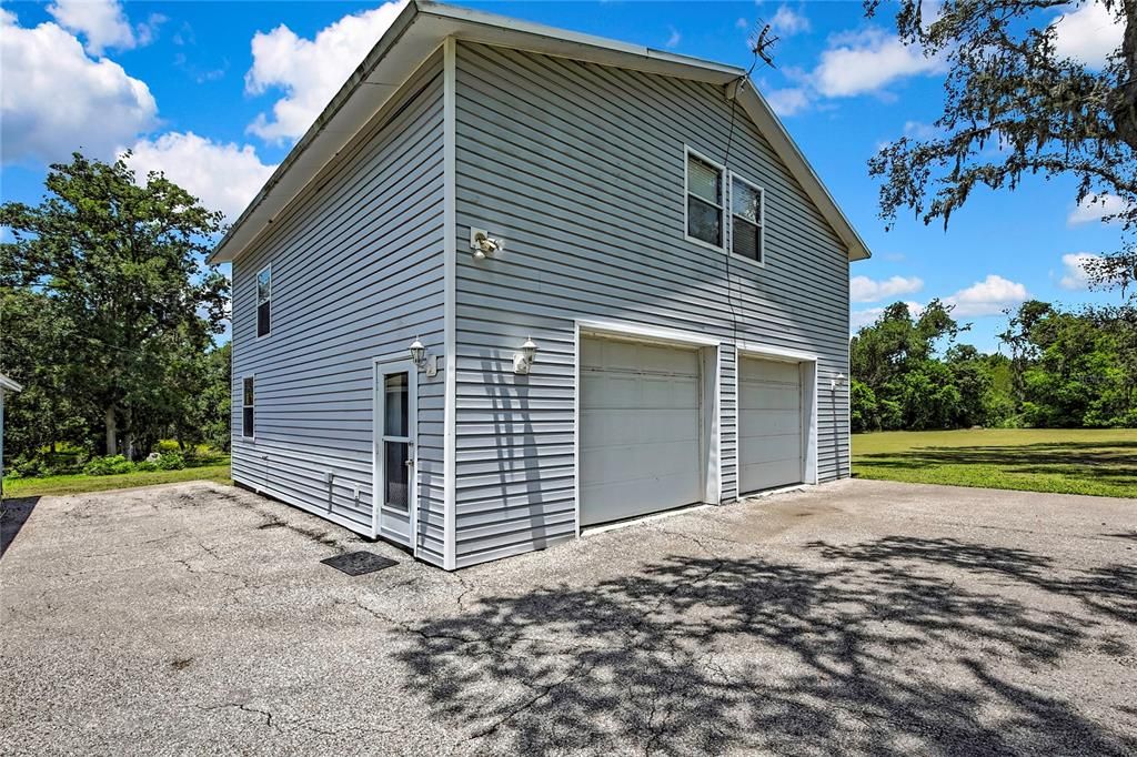 На продажу: $1,350,000 (3 спален, 2 ванн, 2393 Квадратных фут)