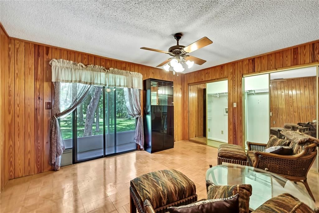 На продажу: $1,350,000 (3 спален, 2 ванн, 2393 Квадратных фут)