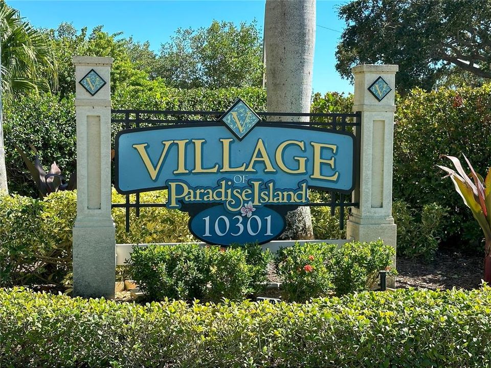 На продажу: $699,900 (2 спален, 2 ванн, 1750 Квадратных фут)