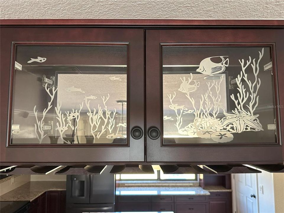 На продажу: $699,900 (2 спален, 2 ванн, 1750 Квадратных фут)