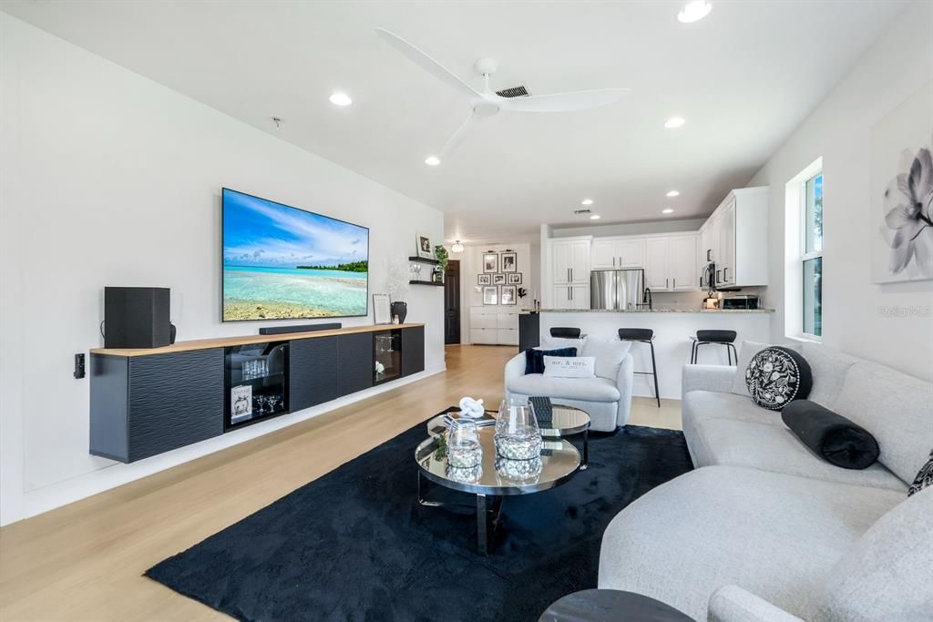 For Sale: $499,999 (4 beds, 3 baths, 2377 Square Feet)