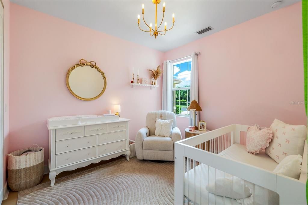 For Sale: $499,999 (4 beds, 3 baths, 2377 Square Feet)