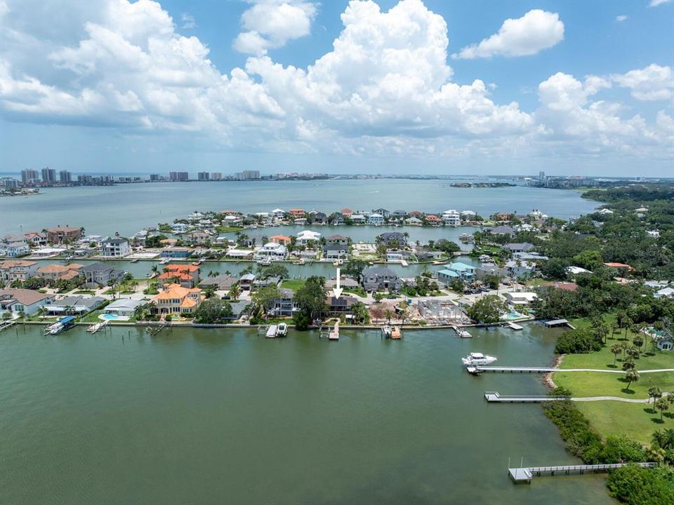 На продажу: $2,174,000 (3 спален, 2 ванн, 2462 Квадратных фут)