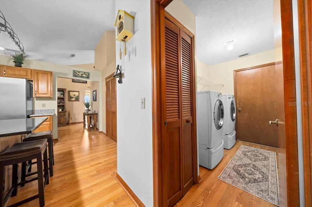 For Sale: $525,000 (3 beds, 2 baths, 1862 Square Feet)