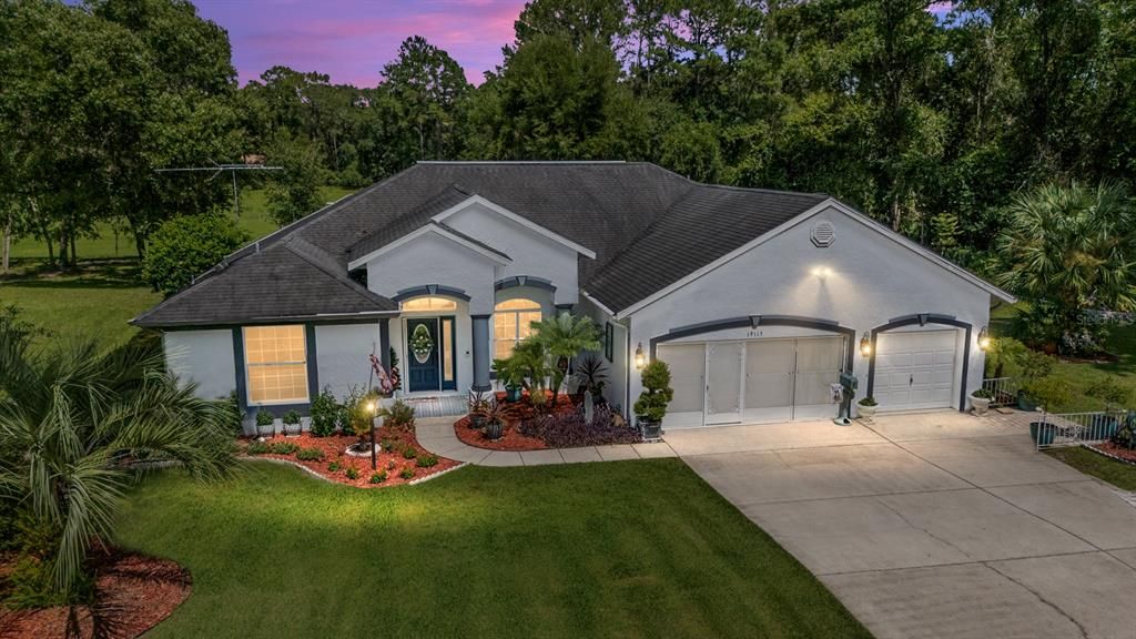 En Venta: $485,000 (3 camas, 2 baños, 2121 Pies cuadrados)