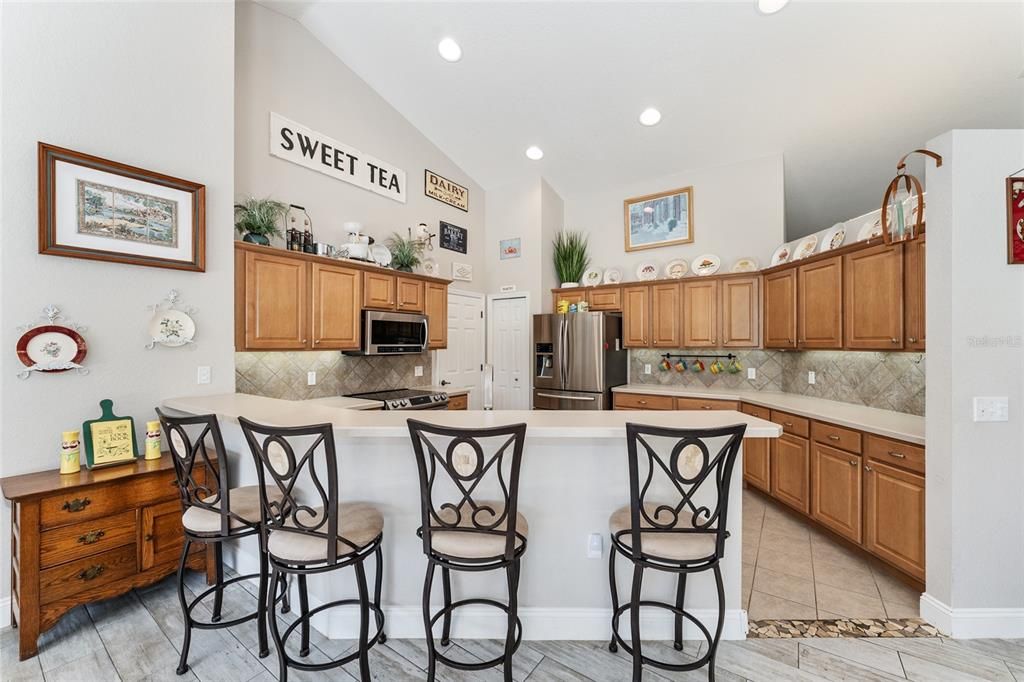 En Venta: $485,000 (3 camas, 2 baños, 2121 Pies cuadrados)