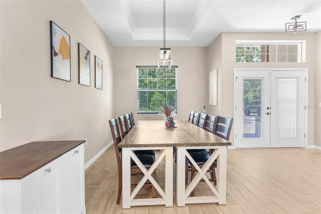 Active With Contract: $629,000 (4 beds, 3 baths, 2895 Square Feet)