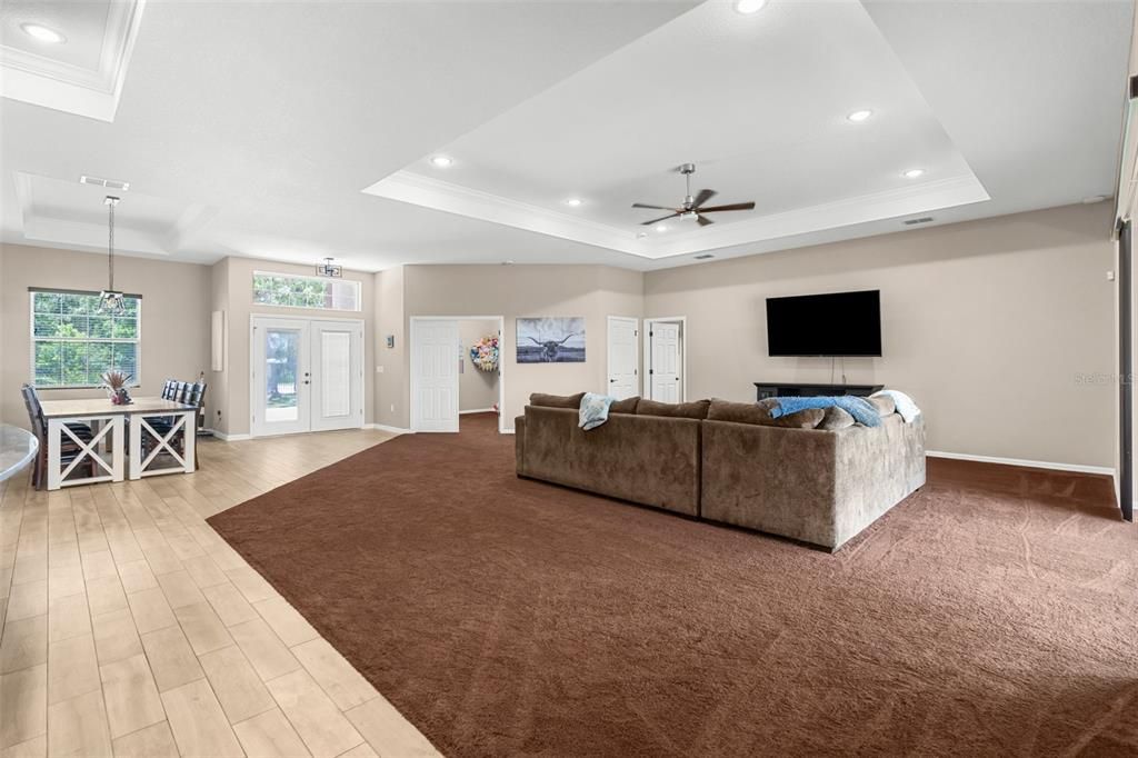 Active With Contract: $629,000 (4 beds, 3 baths, 2895 Square Feet)