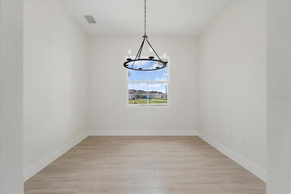 待售: $318,000 (3 贝兹, 2 浴室, 1750 平方英尺)