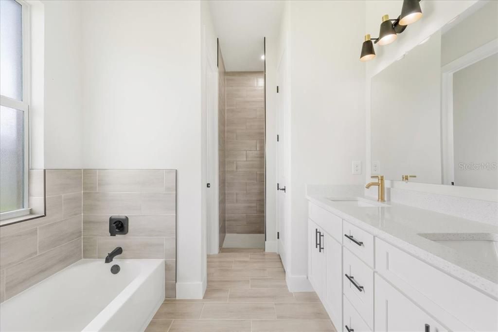 待售: $318,000 (3 贝兹, 2 浴室, 1750 平方英尺)