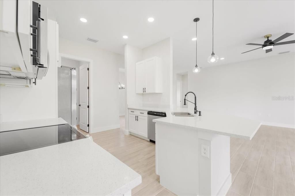 待售: $318,000 (3 贝兹, 2 浴室, 1750 平方英尺)