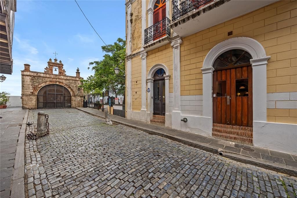 Cristo 252 Cond. Parque de las Palomas