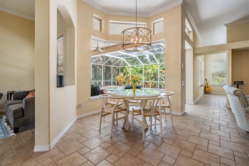 For Sale: $799,000 (4 beds, 3 baths, 2825 Square Feet)