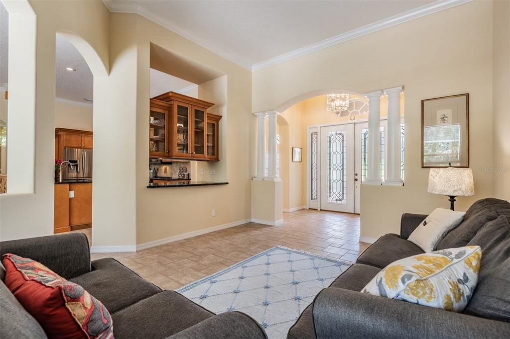 For Sale: $799,000 (4 beds, 3 baths, 2825 Square Feet)