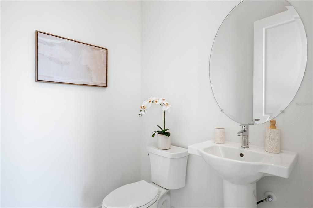 For Sale: $1,079,000 (5 beds, 4 baths, 3404 Square Feet)