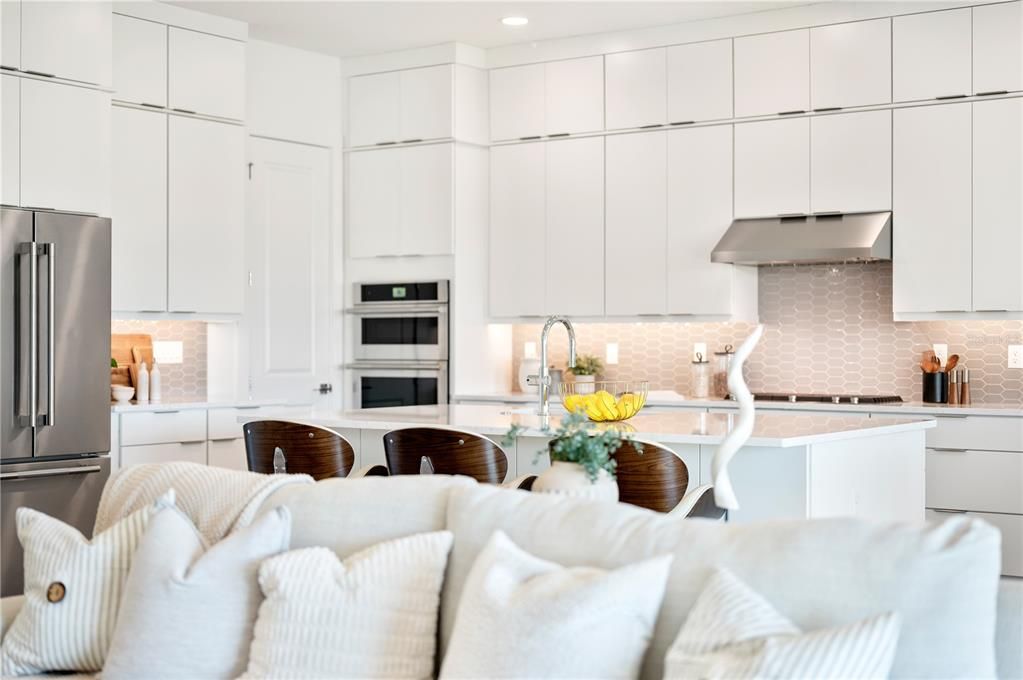 For Sale: $1,079,000 (5 beds, 4 baths, 3404 Square Feet)