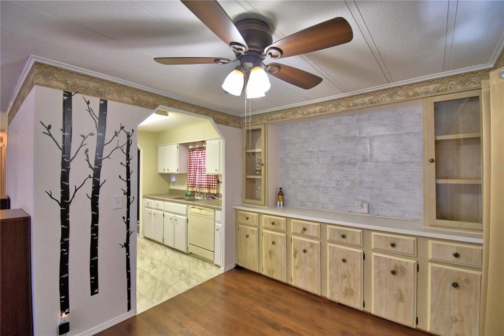 For Sale: $120,000 (2 beds, 2 baths, 1416 Square Feet)