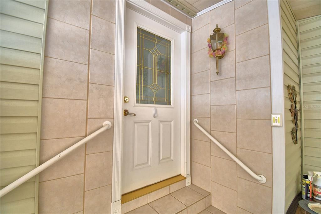 For Sale: $120,000 (2 beds, 2 baths, 1416 Square Feet)