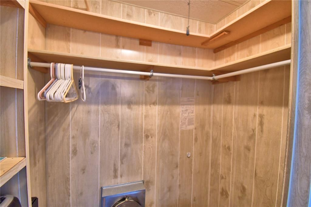 For Sale: $120,000 (2 beds, 2 baths, 1416 Square Feet)