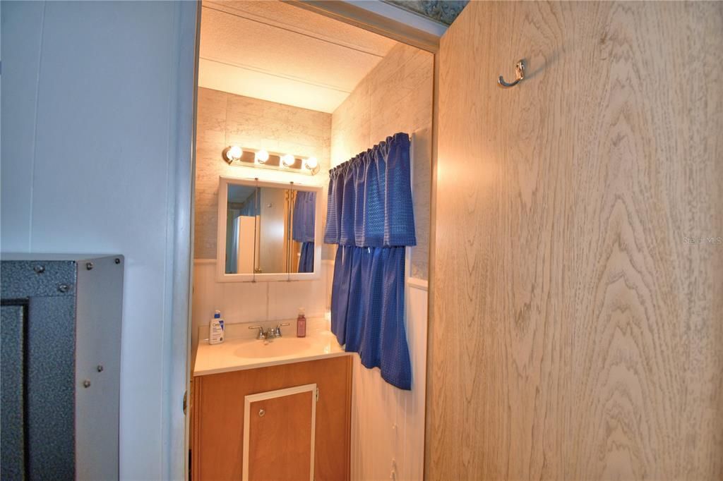 For Sale: $120,000 (2 beds, 2 baths, 1416 Square Feet)