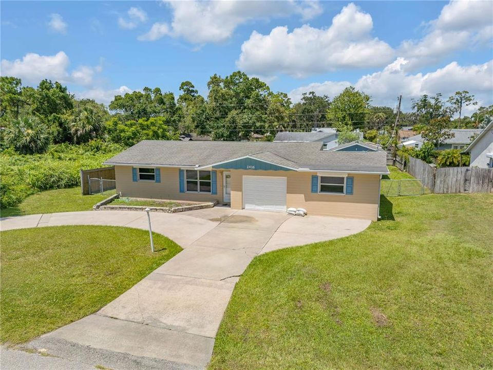 Activo con contrato: $289,000 (3 camas, 2 baños, 1379 Pies cuadrados)