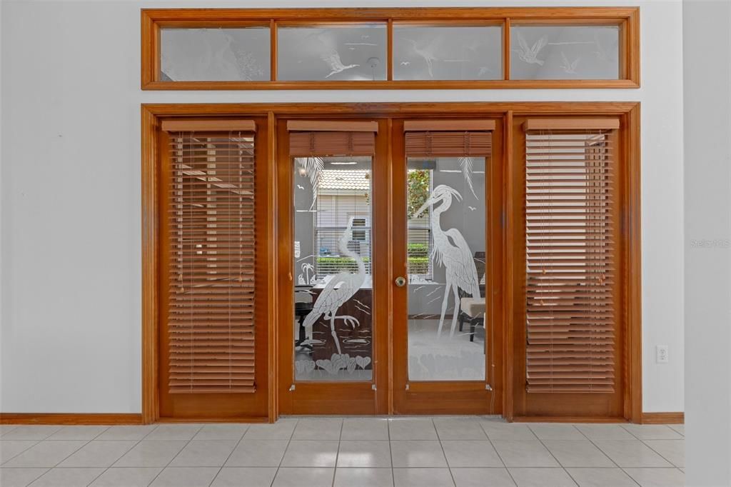 合同活跃: $349,500 (3 贝兹, 2 浴室, 1871 平方英尺)