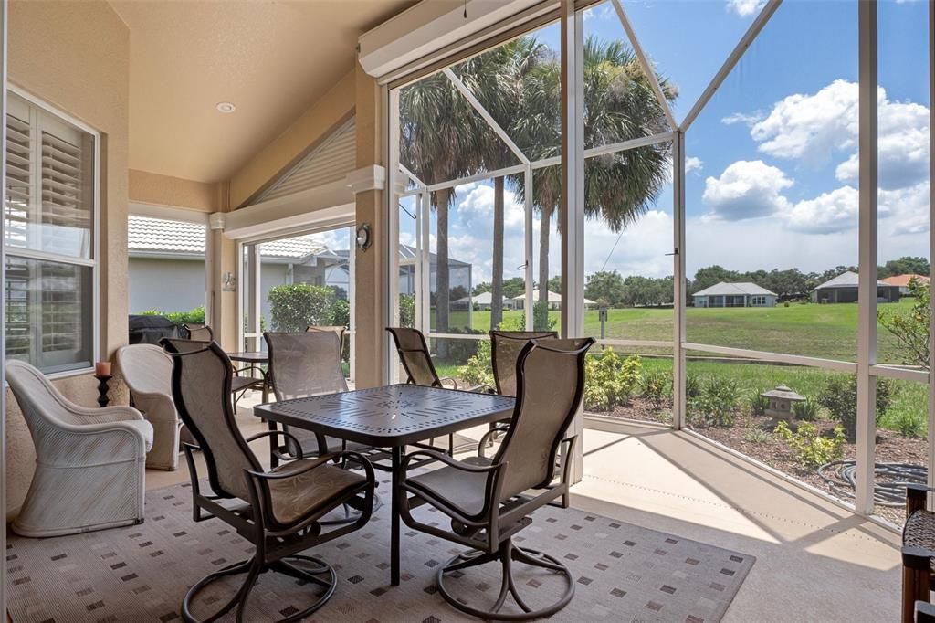 合同活跃: $349,500 (3 贝兹, 2 浴室, 1871 平方英尺)