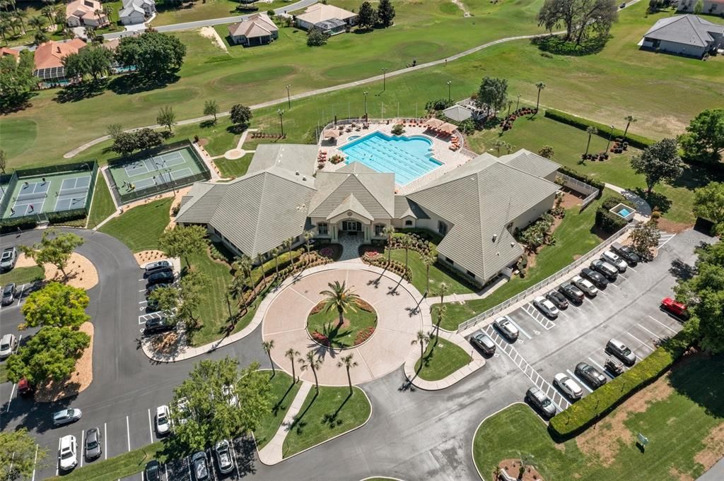 合同活跃: $349,500 (3 贝兹, 2 浴室, 1871 平方英尺)