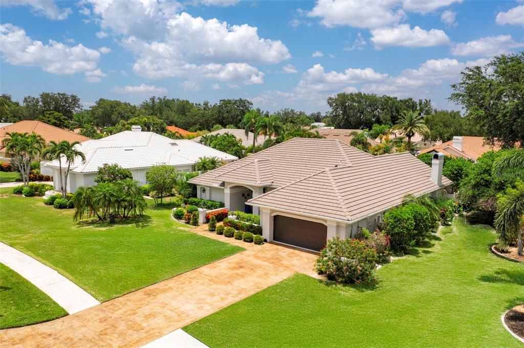 For Sale: $505,000 (3 beds, 3 baths, 2235 Square Feet)