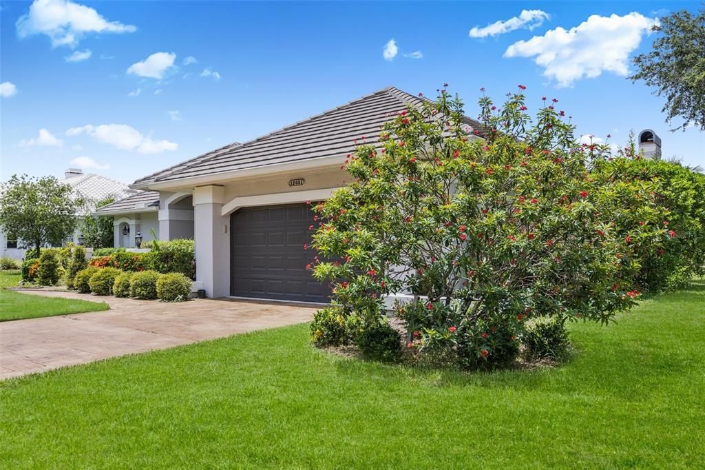 For Sale: $505,000 (3 beds, 3 baths, 2235 Square Feet)