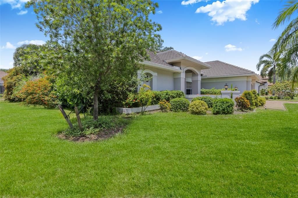 For Sale: $505,000 (3 beds, 3 baths, 2235 Square Feet)