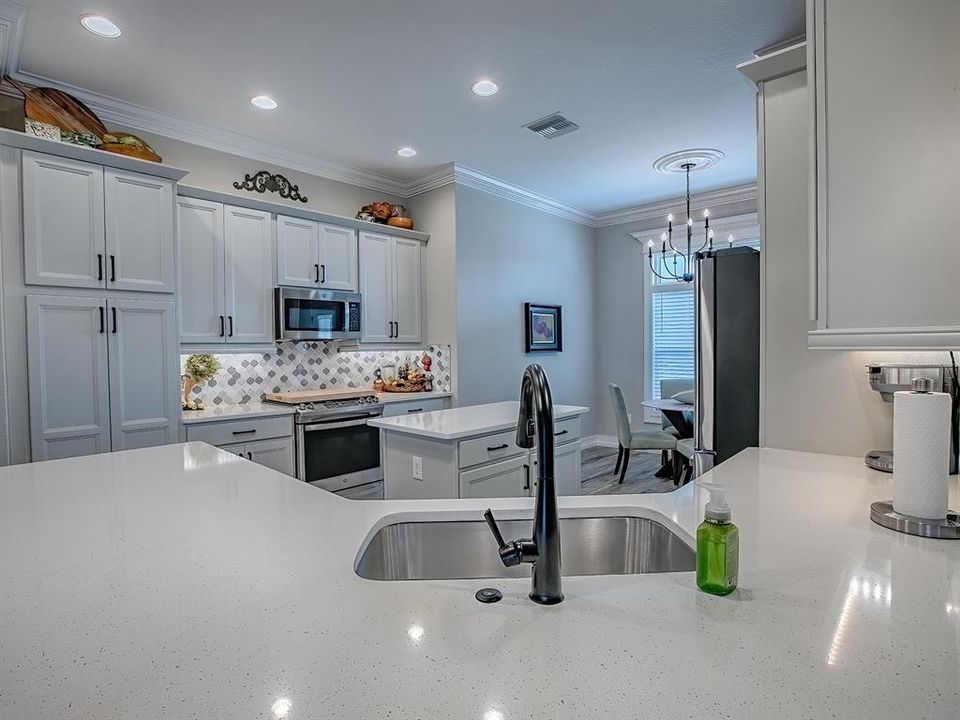 Active With Contract: $749,000 (4 beds, 3 baths, 2514 Square Feet)