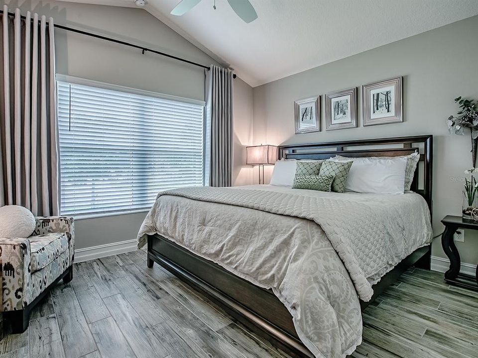 Active With Contract: $749,000 (4 beds, 3 baths, 2514 Square Feet)