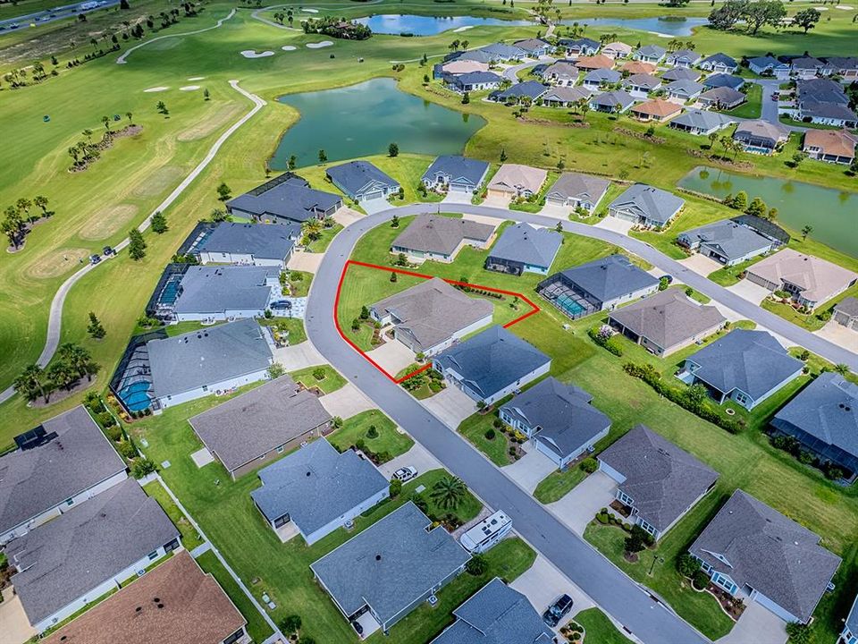 Active With Contract: $749,000 (4 beds, 3 baths, 2514 Square Feet)