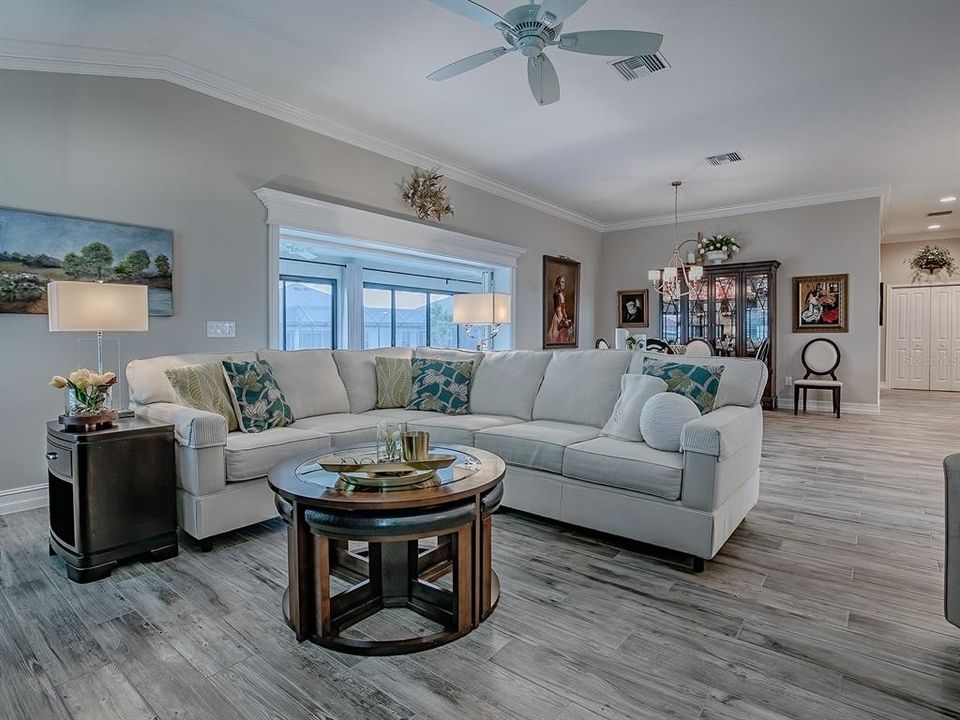 Active With Contract: $749,000 (4 beds, 3 baths, 2514 Square Feet)