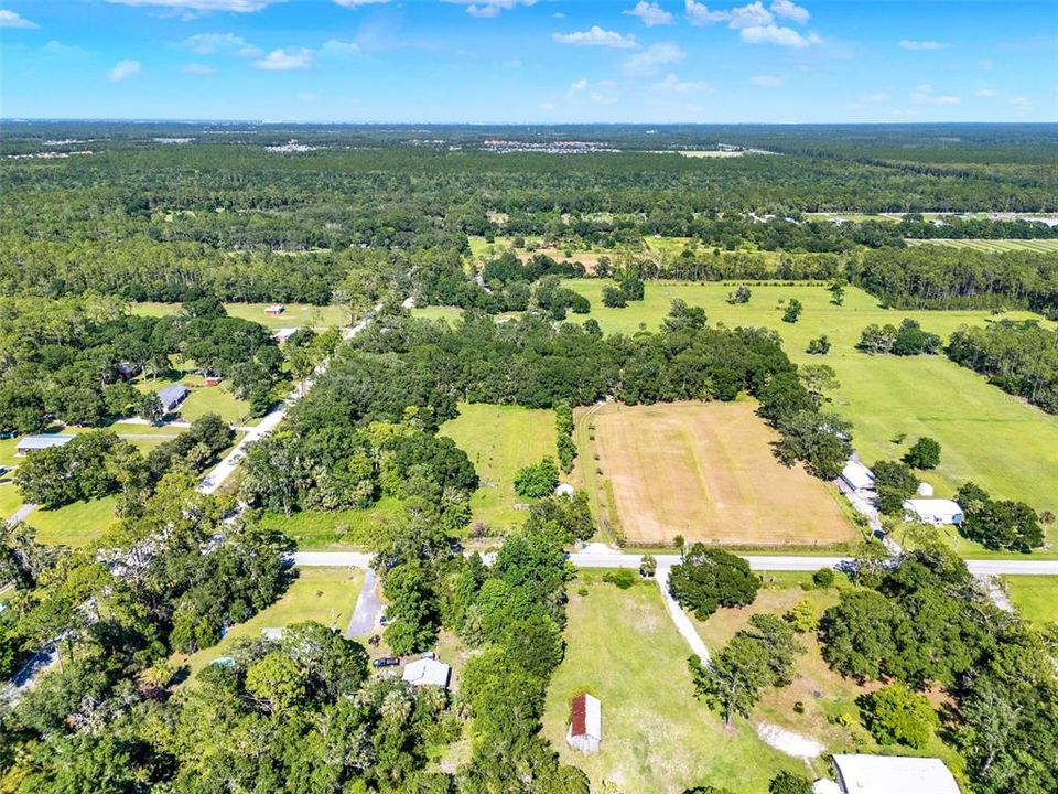 На продажу: $950,000 (2 спален, 1 ванн, 1226 Квадратных фут)