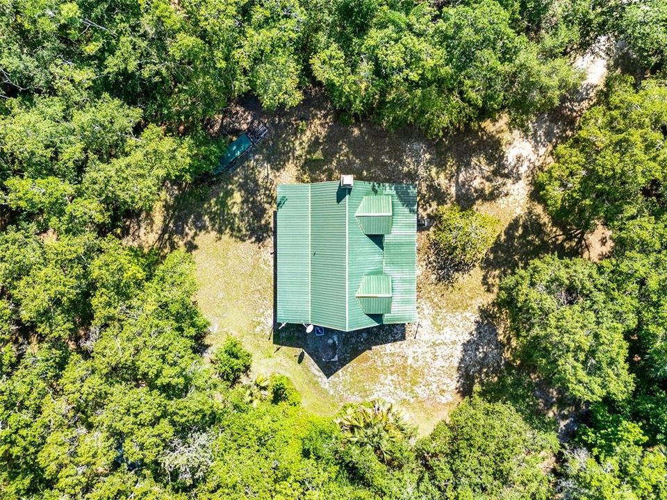 На продажу: $950,000 (2 спален, 1 ванн, 1226 Квадратных фут)